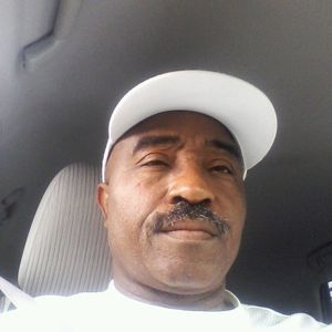 Meet your Posher, Moise